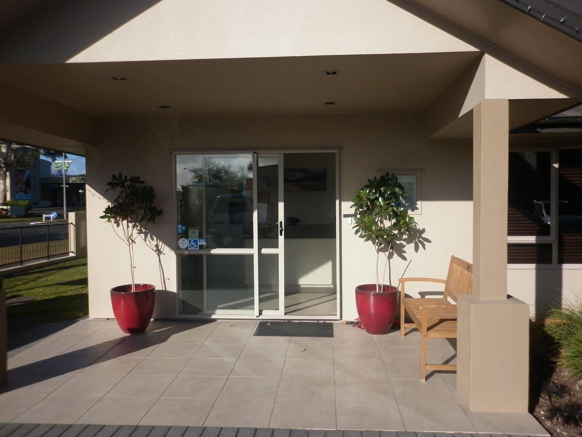 Executive On Fenton Rotorua Exterior foto